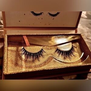 Lashaholic Instaglam artificial silk lashes, brand new!